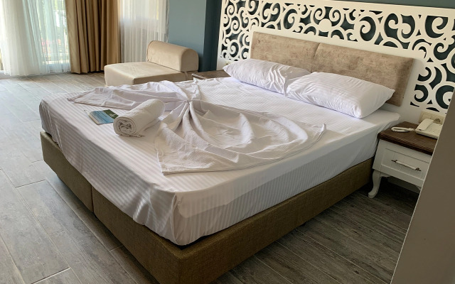 Kupala Beach Hotel