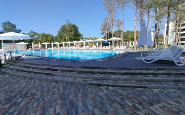 V Yevrope 74 Apartament