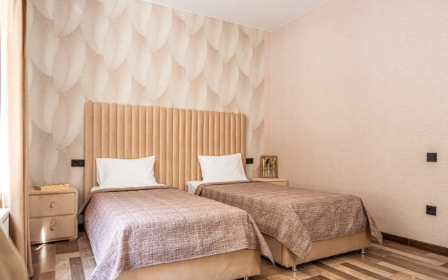 Коттедж Семейный в Терсколе от Квартирукинг