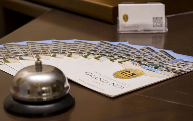 Grand Noy Hotel