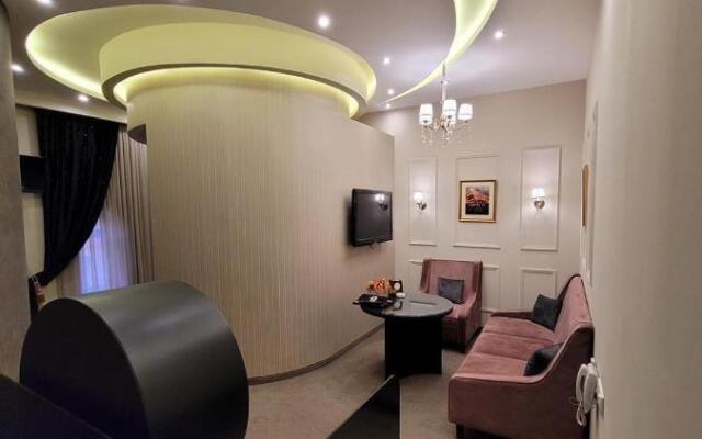 Roma Yerevan & Tours Hotel