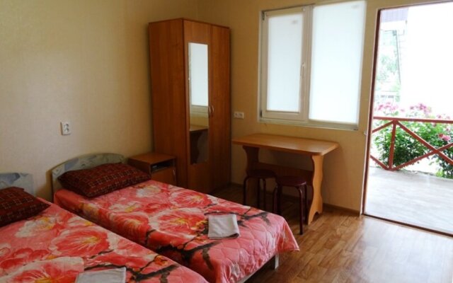 Leto Na Zarechnoy Guest House