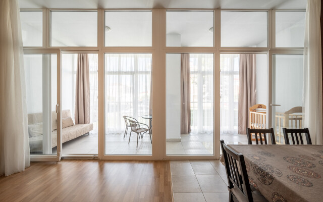 Komfort Olimpik Na Bulvare Nadezhd Apartments 3