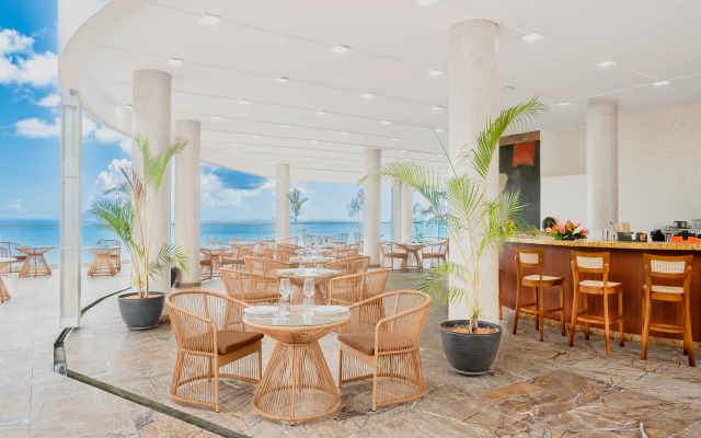 Gardens Hill Resort & Spa Resort