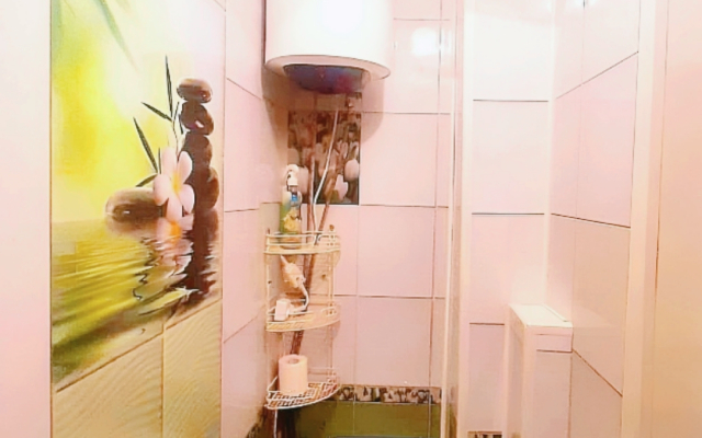 Квартира 2 кв посуточно Академгородок, ул. Героев Труда 35А