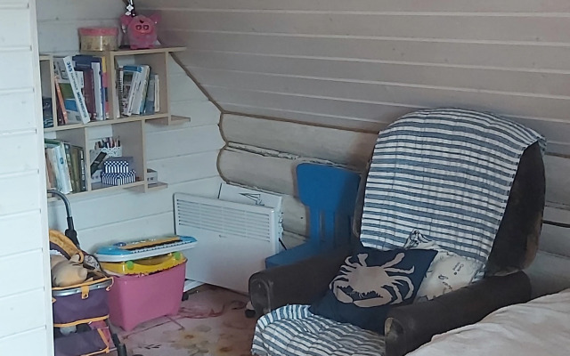 V 5 Minutakh Ot Reki Volgi Private house