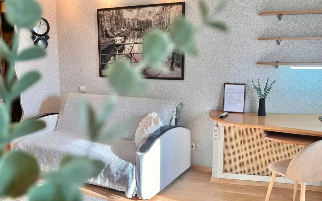Yekaterininskaya 169 Flat
