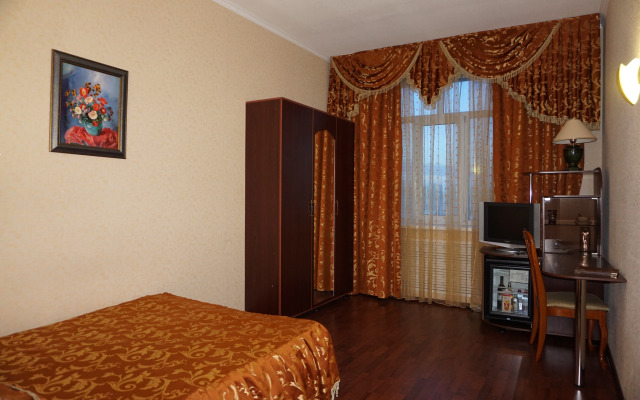 Отель Зодиак