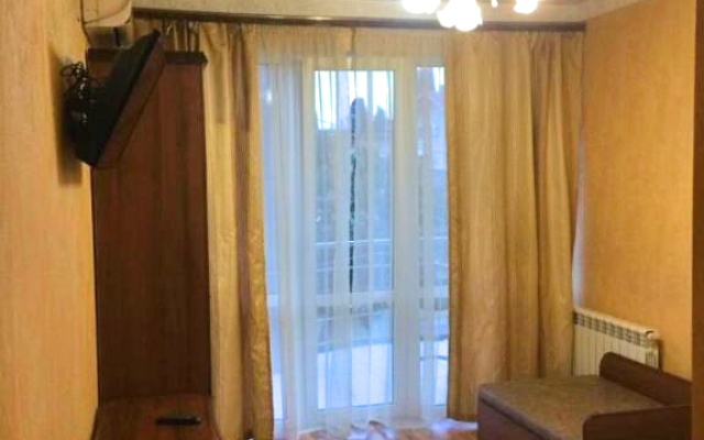 Avrora Private house