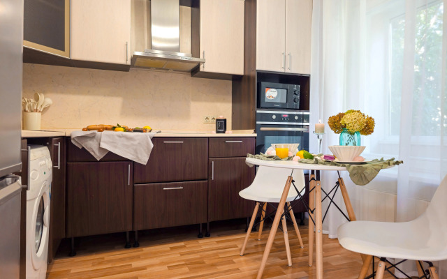 Malaya Pirogovskaya 27k1 Apartments