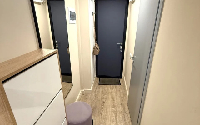 Квартира Уютная студия в современном апарт-комплексе с собственной парковкой