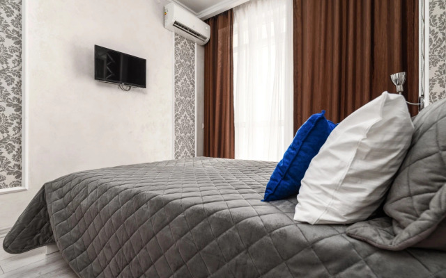 Апартаменты с Видом на Город Тутживут на Красной