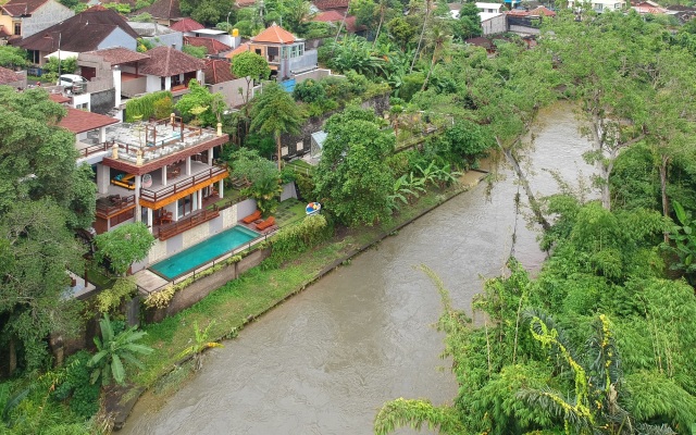 Вилла Little Ubud River View