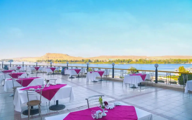 Отель Tolip Aswan