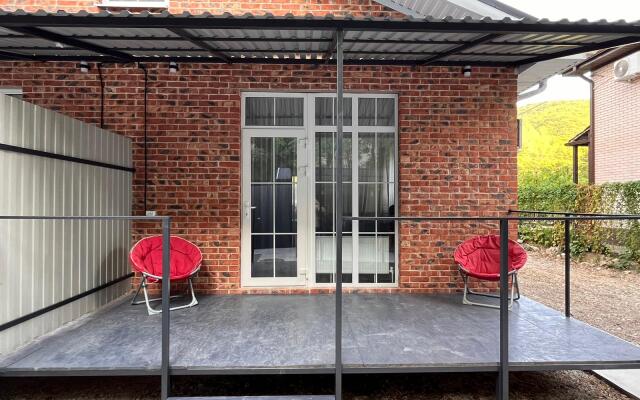 Loft House Guest House