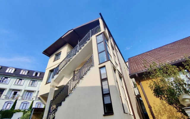 V Serdtse Kurortnogo Gorodka Guest house