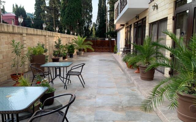 Dana Hotel