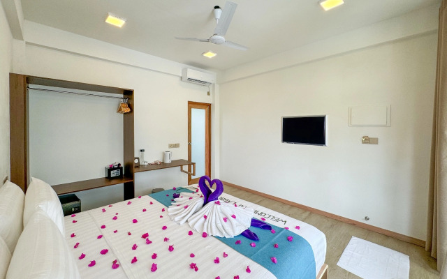 Lagoon Thoddoo Villa