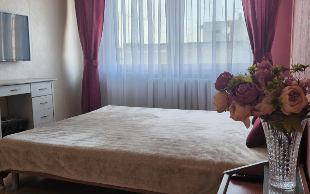 U Brandenburgskikh vorot Flat