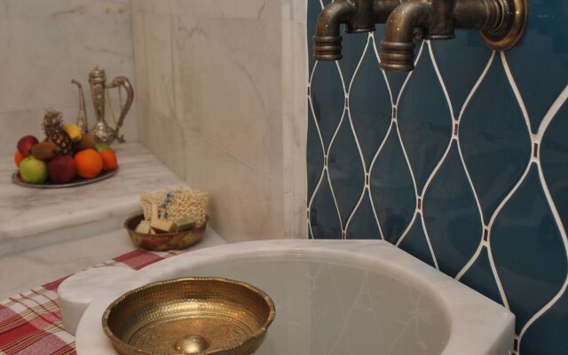 Taksim Line Hotel