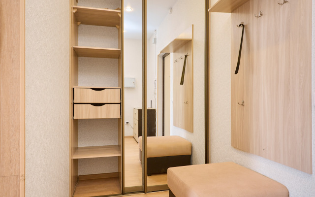 Uyutnaya Studiya Na Drevlyanke Flat