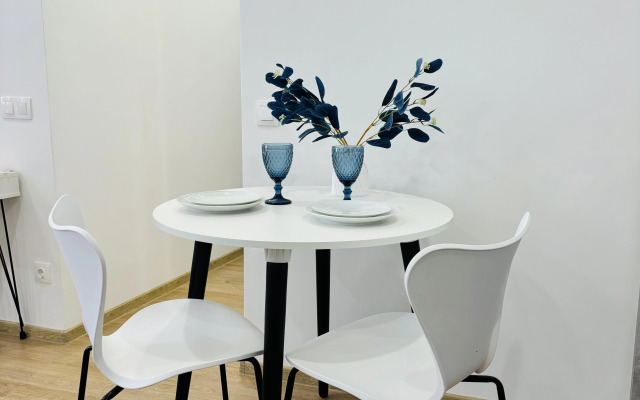 Квартира студия дизайнерская на Декабристов 129