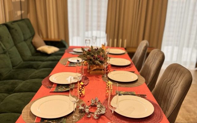 Posutochno Yekad Private House