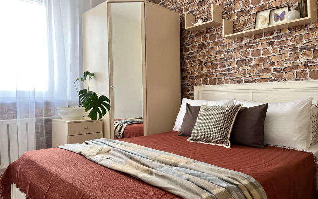 Квартира Трехкомнатная в Центре возле ЖД Вокзала