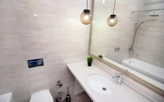 Апартаменты Luxury Apt 196