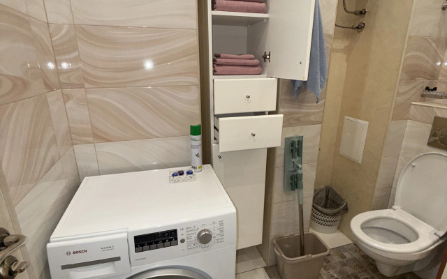 Квартира Уютная однокомнатная на 2 этаже 19-этажного дома