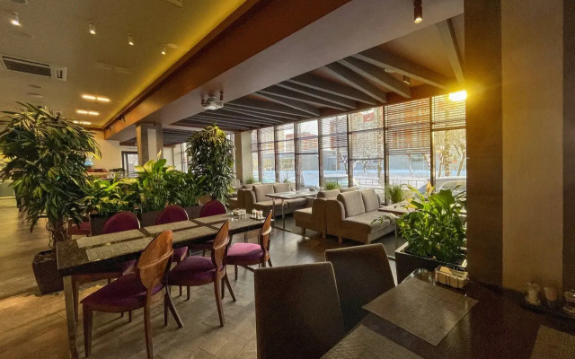 Отель Альфа