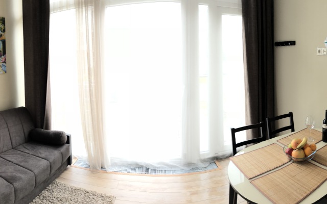 U Chernogo Morya Apartaments