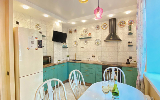 Апартаменты Apart-Comfort на Угличской 19 ЖК Династия