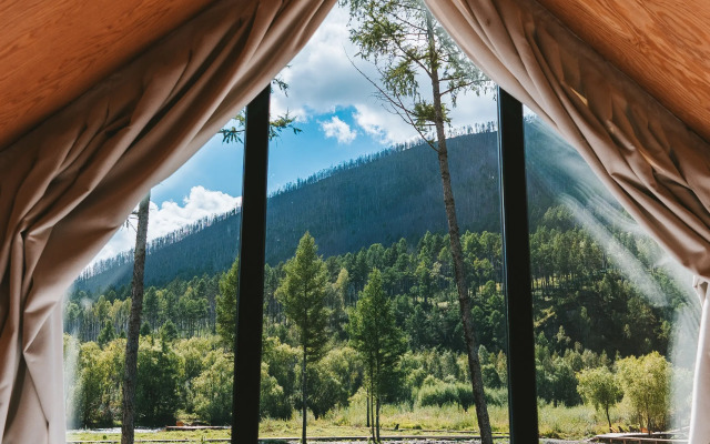 Glemping Khan Glamping Goloustnoye