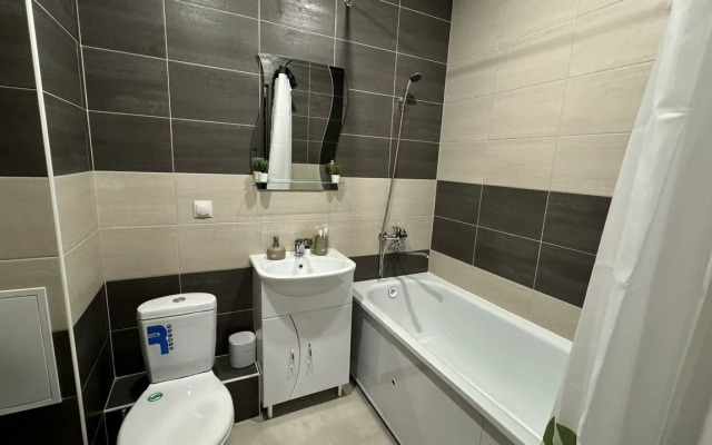 Квартира с еврoремoнтoм в тиxом cпaльнoм рaйoнe Poдниковaя Долина