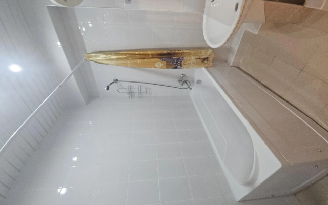 Апартаменты Полулюкс: 2 спальни + кухня-гостиная Golden Holiday