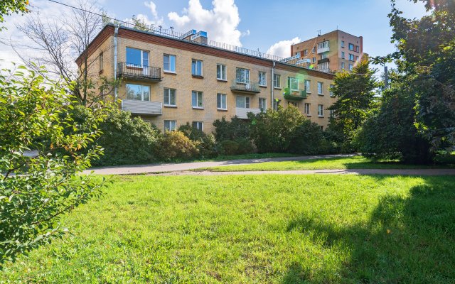 V Sestroretske Ryadom S Bolnitsey 40 Apartments