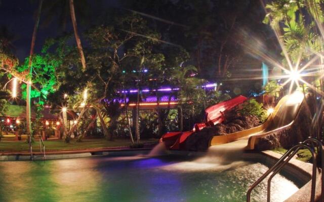 Dakak Park And Beach Resort Hotel