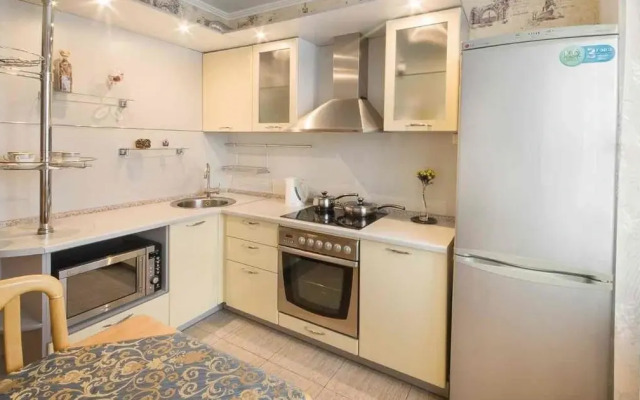 AppartDeLuxe na Ulitse 78-y Dobrovolcheskoy Brigady 21 Flat