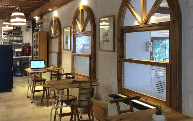 Swiss Eviniz Hotel