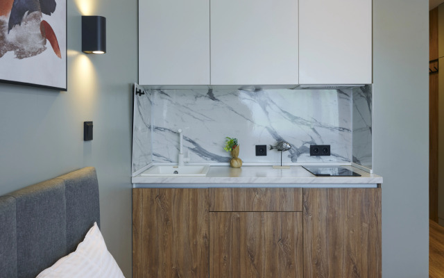 728 Leninskiy Prospect 158 Apartment