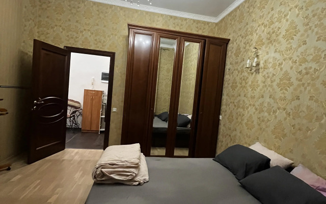 Квартира Трехкомнатная в Колпино - Исторический Центр