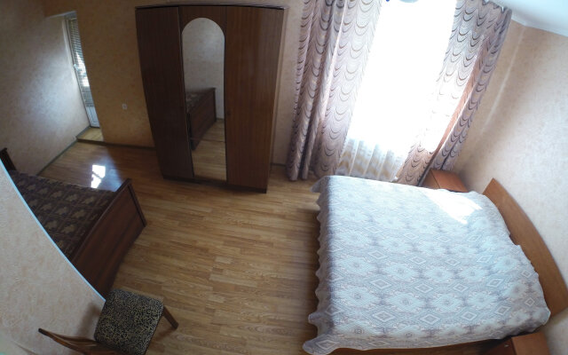 Ekvator Guest House