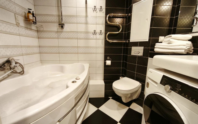 Апартаменты ZenApart с джакузи Лофт