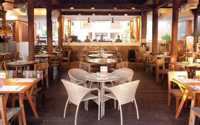 The Bandha Hotel & Suites