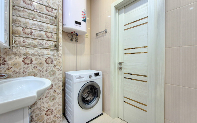 Квартира на улице Таврической, 7к2