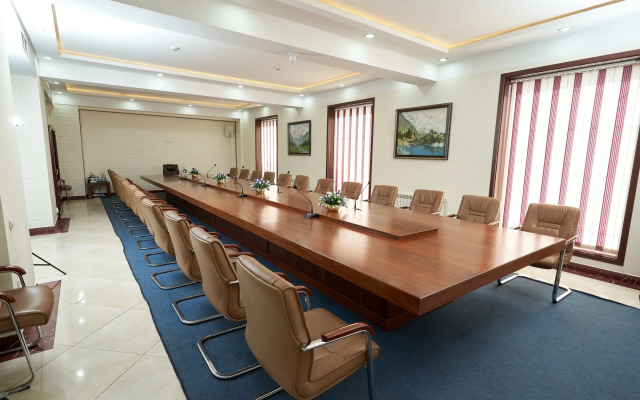 Rakat Plaza Hotel
