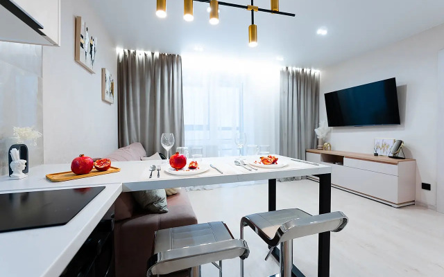 Pyat Zvyozd Kvartira S Konditsionerom V Novom Zhk Apartments