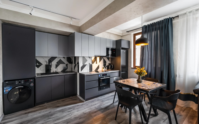 Amazon Apartment By Downtown InnApartments