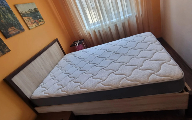 Two-room apartment N6 in the center